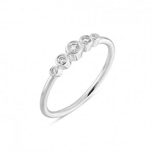 NURAN - Tube ring i 14kt. hvidguld m. i alt 0,10ct. brillanter